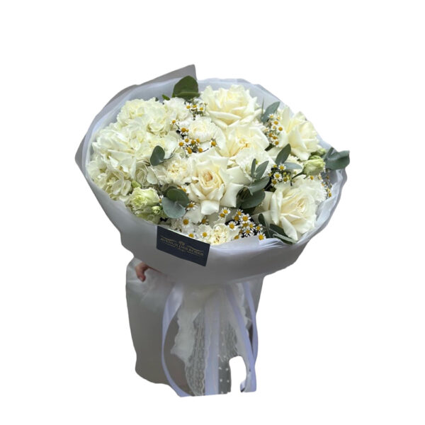 Buchet cu flori mixte- Pure Elegance